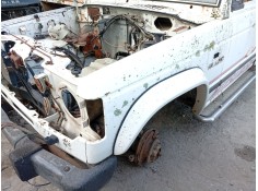 Recambio de aleta delantera izquierda para mitsubishi montero   canvas top (l04_g) 2.5 td (l044g, l049g) referencia OEM IAM MB40 2